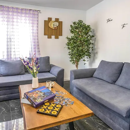 Διαμέρισμα Sophie's Place Center