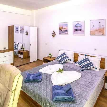 아파트 Sophie's Place Center *