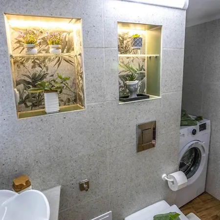 아파트 Sophie's Place Center