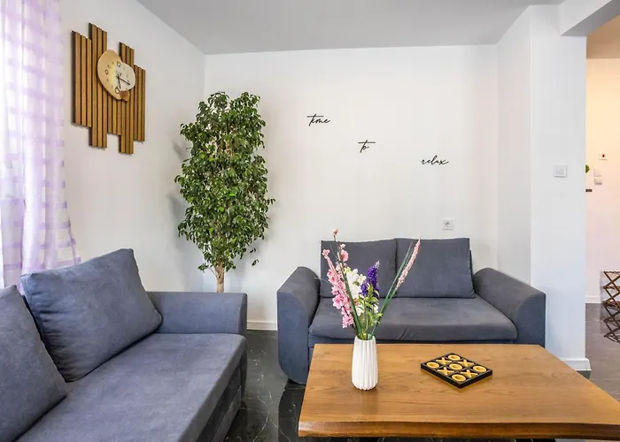 شقة Sophie's Place Center كافالا